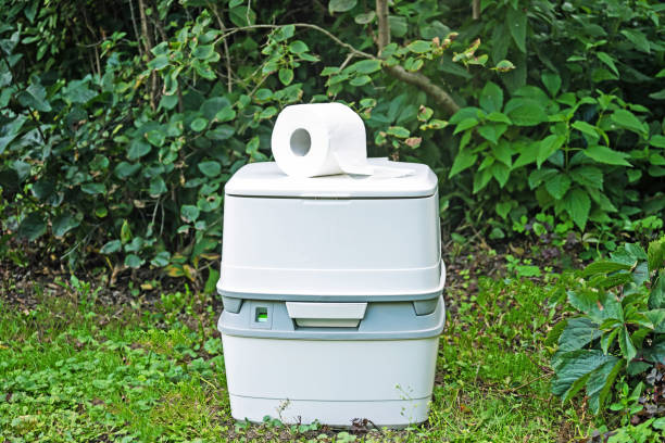 Best Portable bathroom rental  in De Kal, TX
