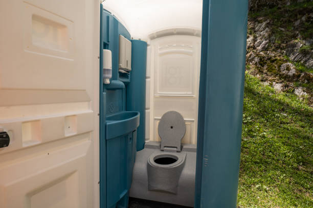 Sanitation services for porta potties in De Kal, TX